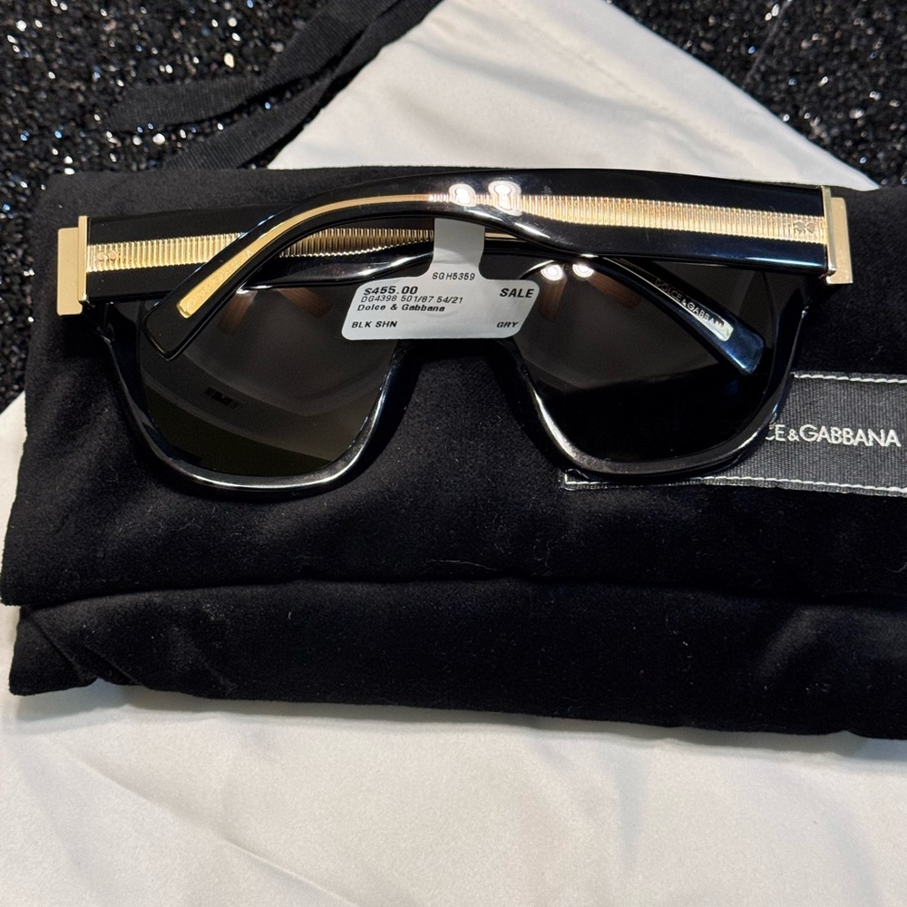 Dolce & Gabbana Black Sunglasses - Picture 6 of 15